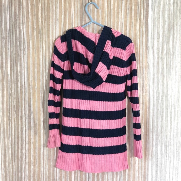 Sweater - Picture 2 of 3